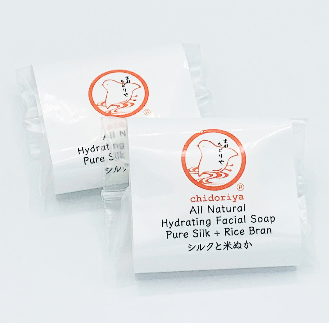 HYDRATING FACIAL CLEANSER: SILK & RICE BRAN