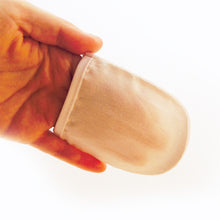PURE SILK FACIAL MITTEN