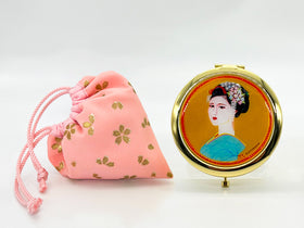 Compact mirror